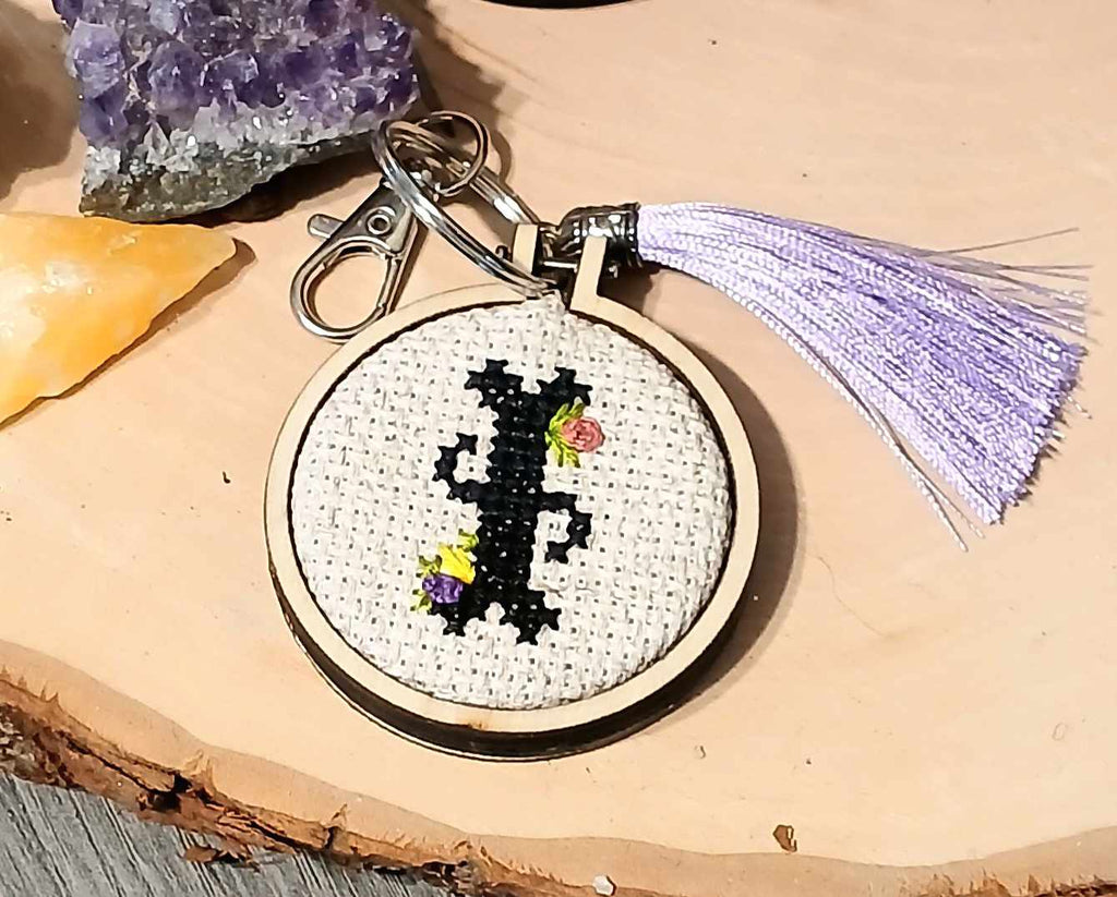 "I" - initial cross stitch keychain