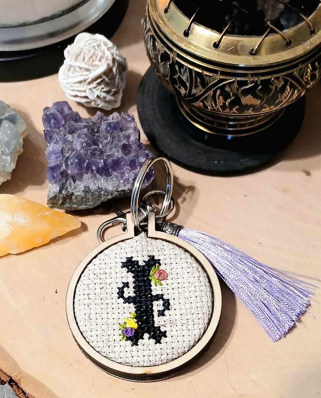 "I" - initial cross stitch keychain